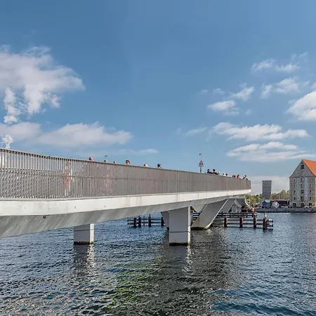 Sanders View - Stunning Two-bedroom With Harbor View Copenhagen